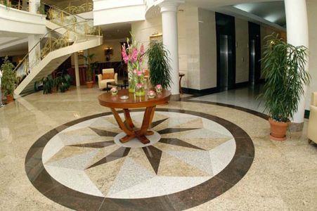 Интерьер: отделка мрамором